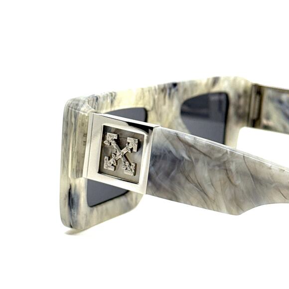 New, OFF-WHITE Sunglasses Leonardo OERI060 0807 Authentic - Picture 8 of 13